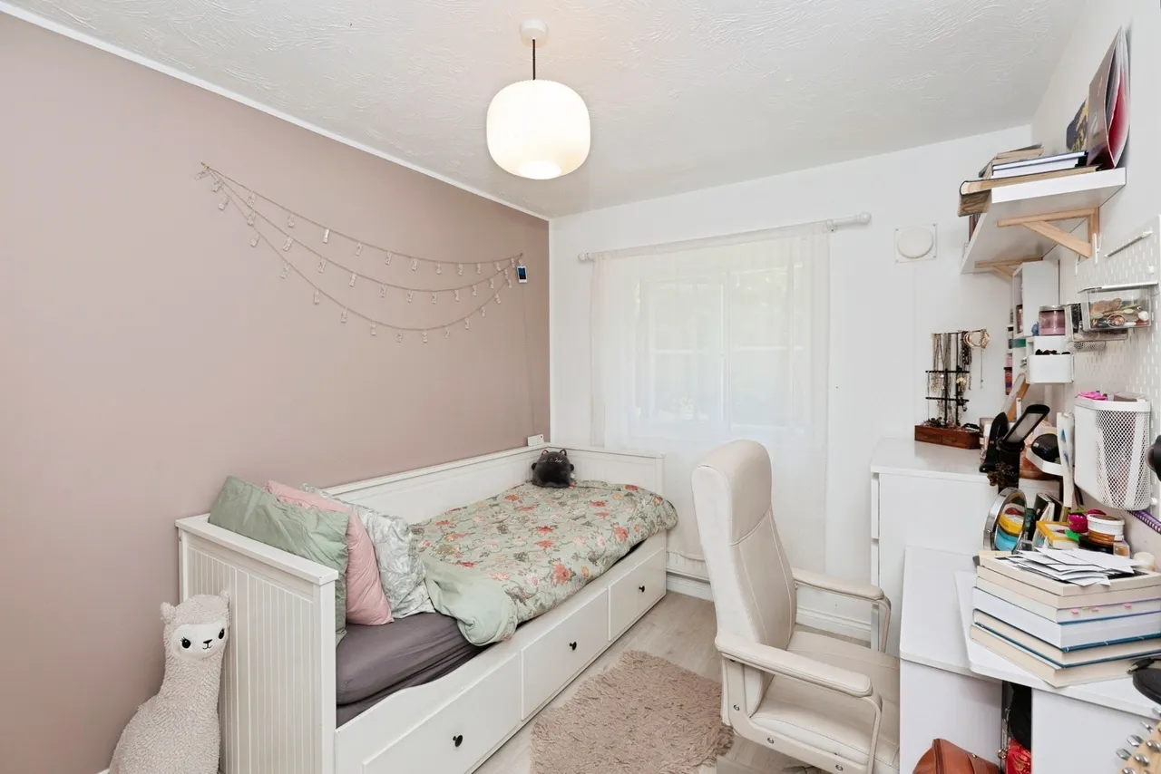 Keel Close, Barking, London, IG11, photo 12