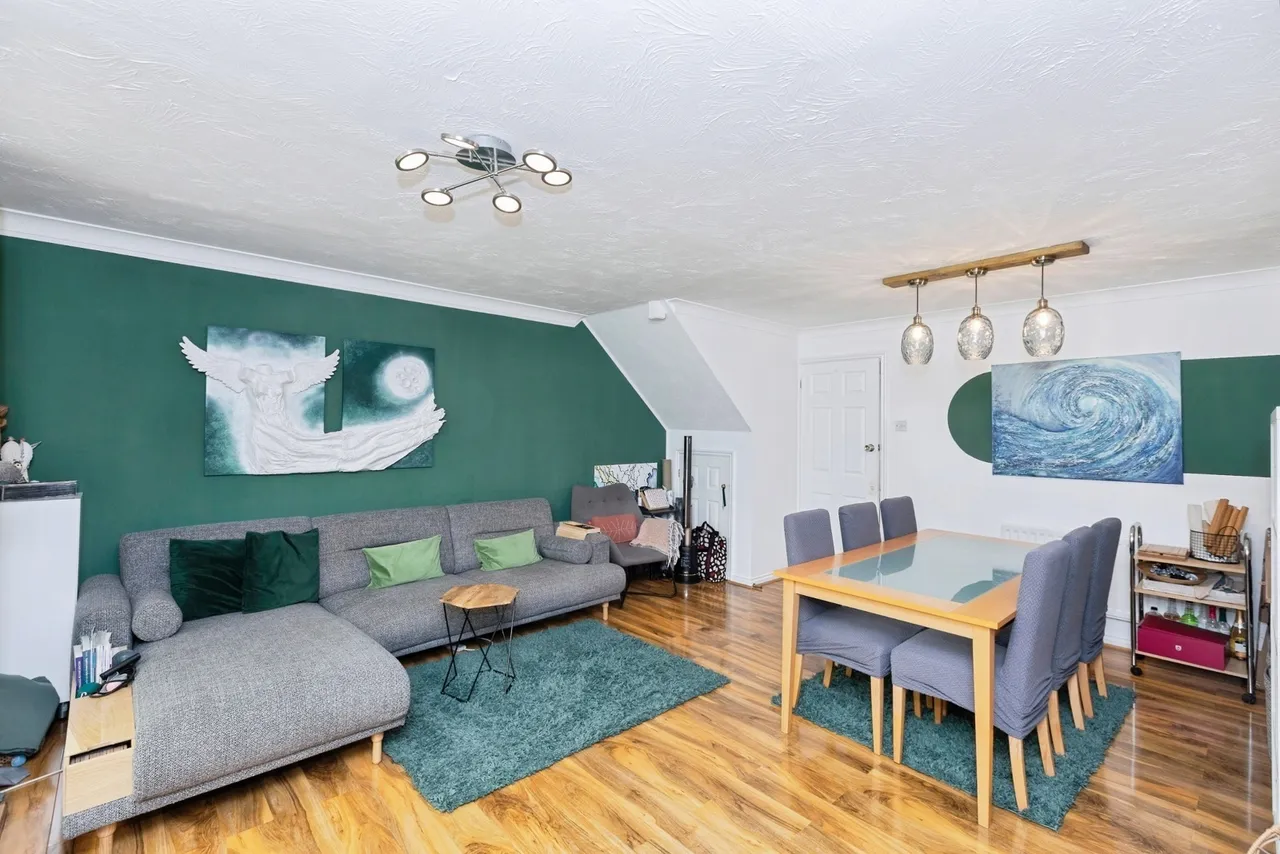 Keel Close, Barking, London, IG11, photo 4