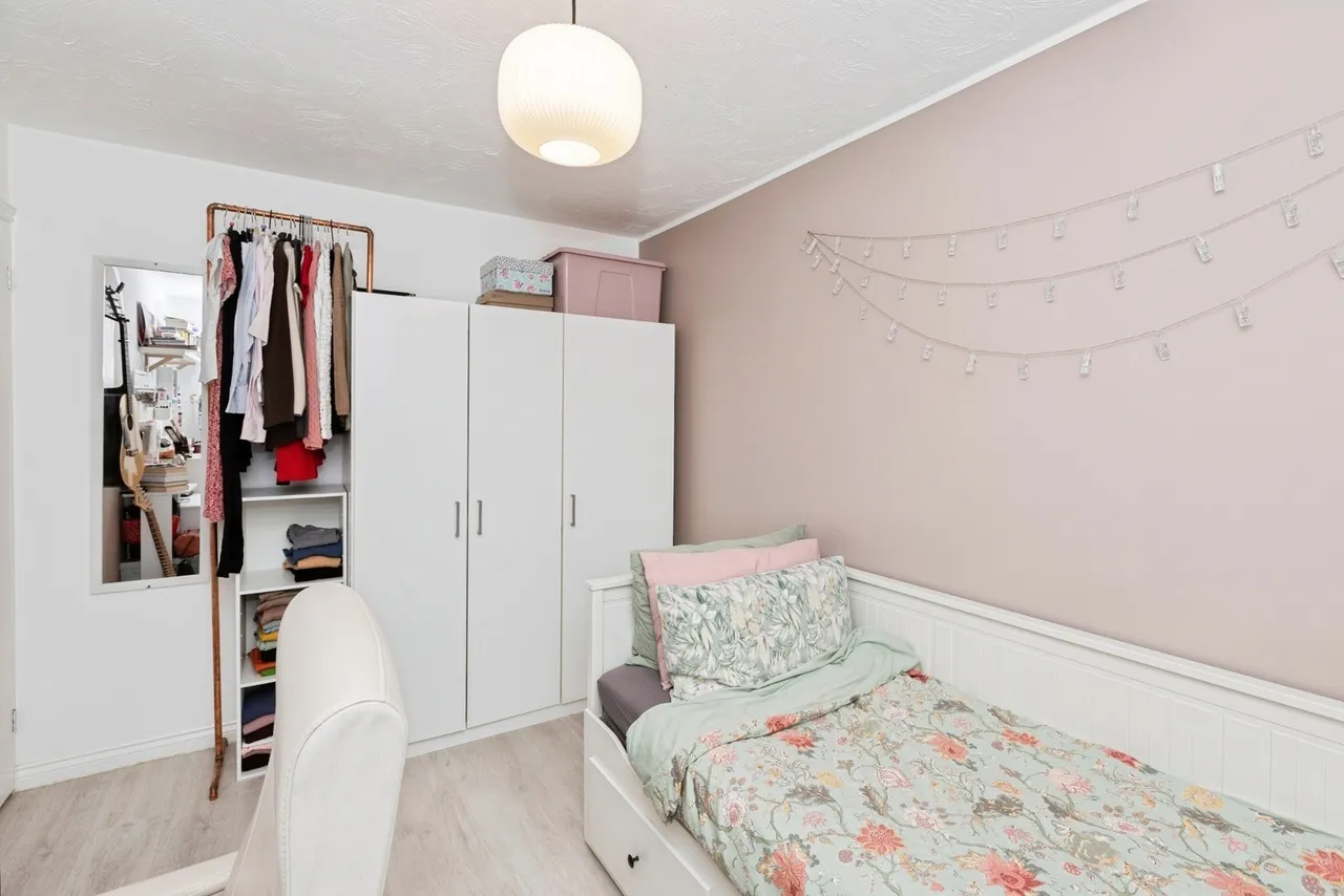 Keel Close, Barking, London, IG11, photo 13