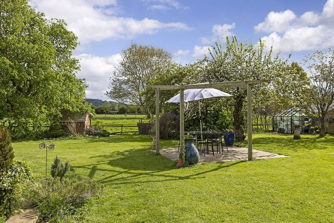 The Cross, Childswickham, WR12, photo 11