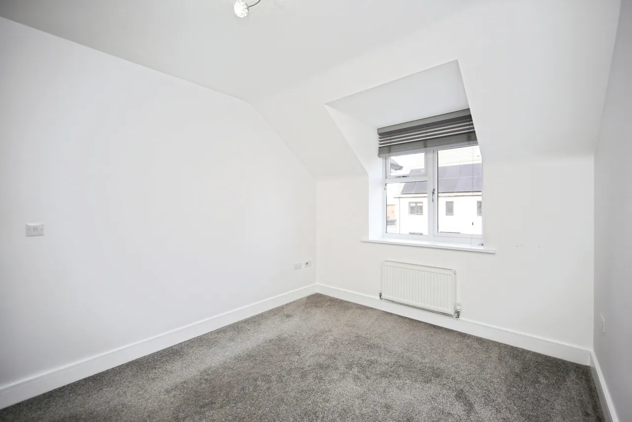 Western Heights Road, Meon Vale, CV37, photo 11