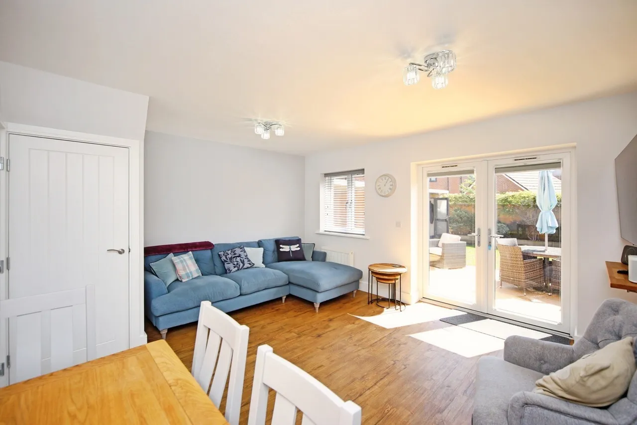 Western Heights Road, Meon Vale, CV37, photo 4