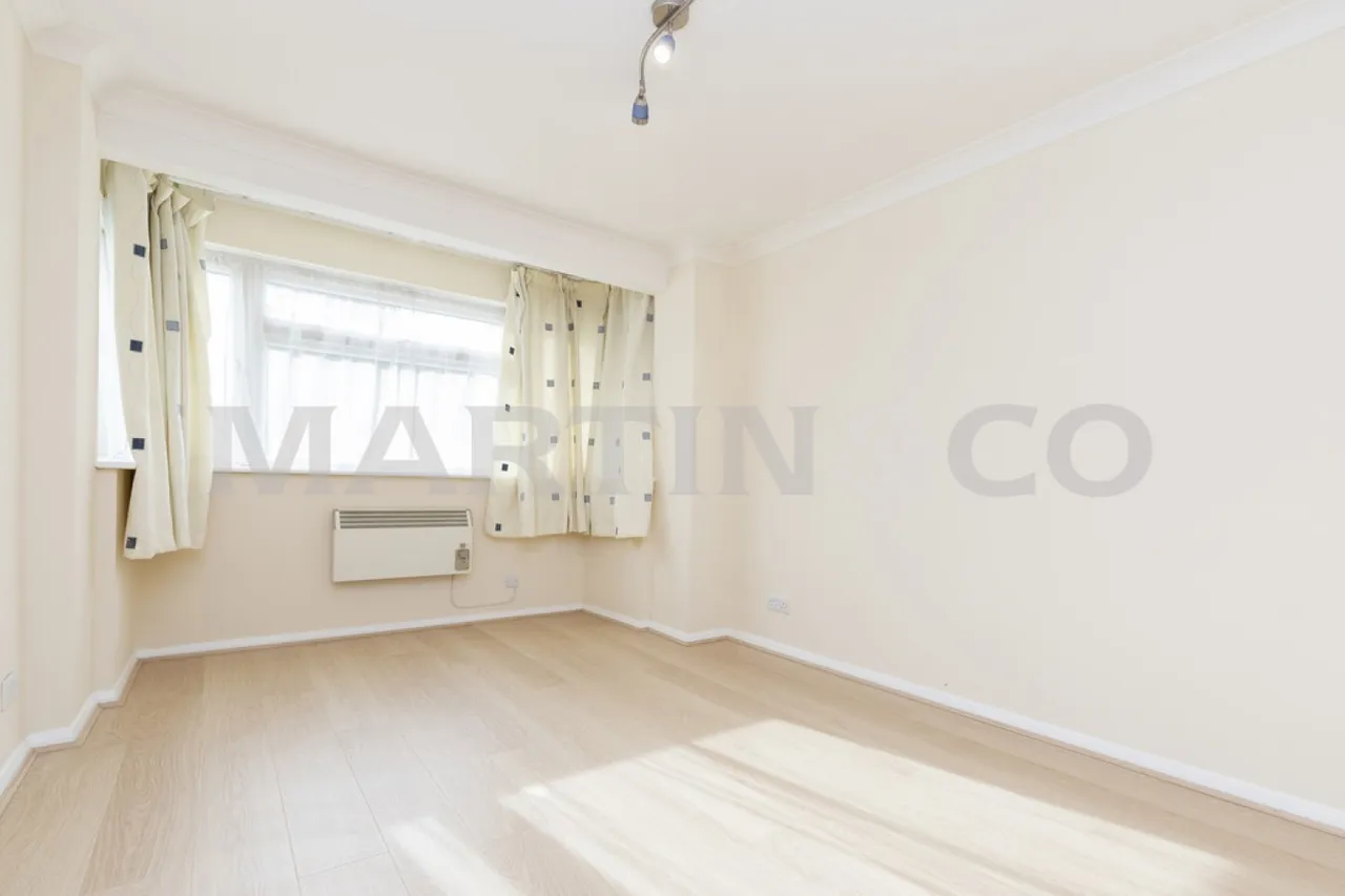 Dudley Court, New Wanstead, E11, photo 6