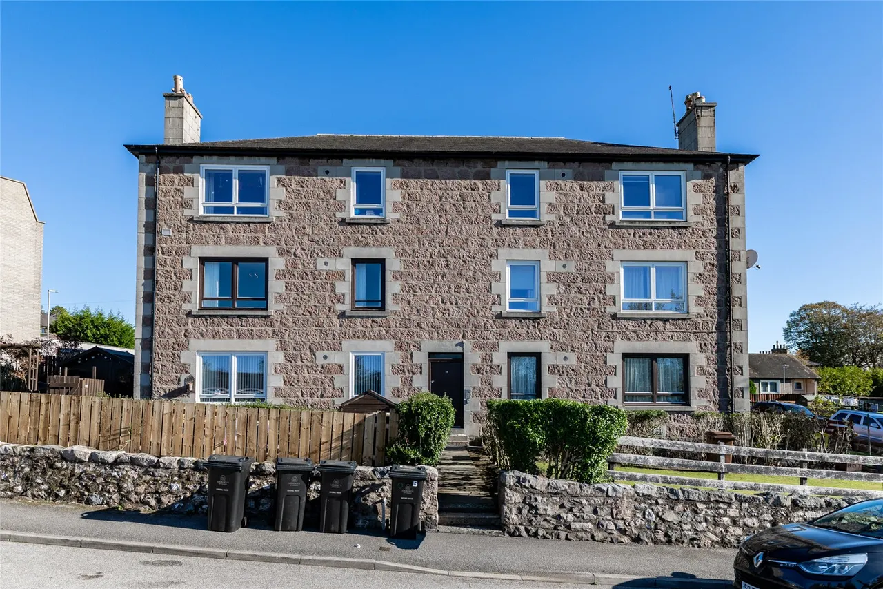 2 bed flat for sale, Craigton Crescent, Peterculter, AB14