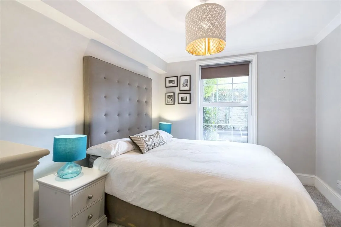 Alderney Street, Pimlico, SW1V, photo 4