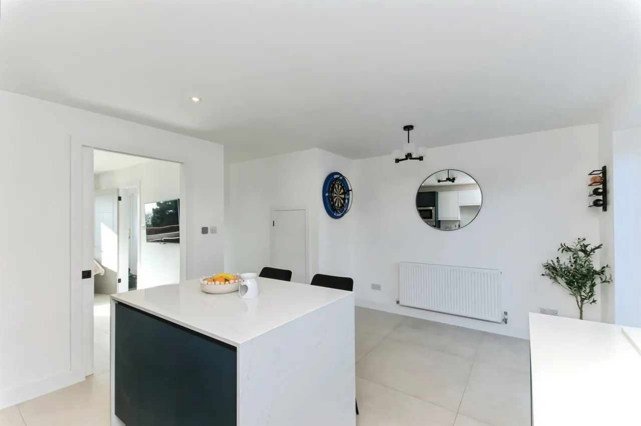 School Place, Bexhill-On-Sea, TN40, photo 13