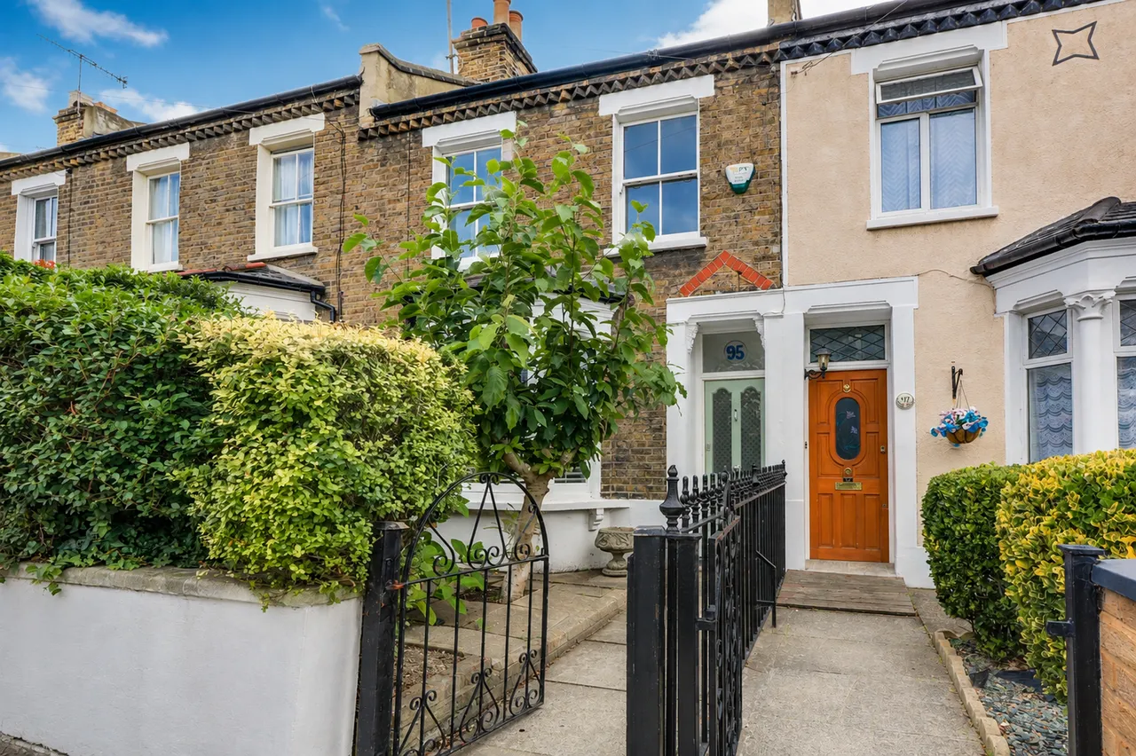 3 bed house to rent, Annandale Road, London, SE10