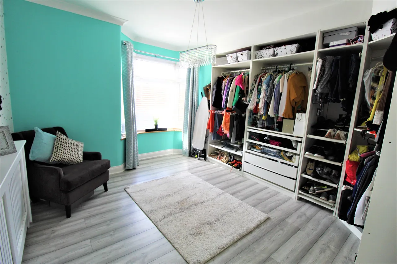 Wood View, Grays, Essex, RM16 2GP, photo 9