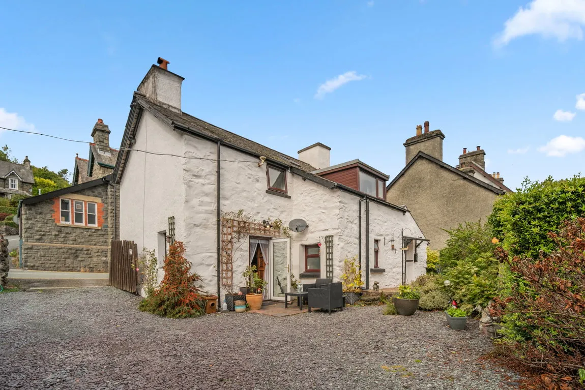 Trefriw, LL27, photo 2