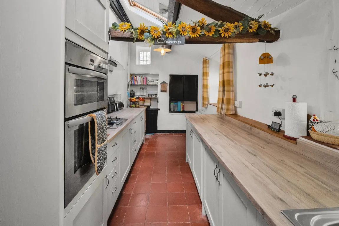 Trefriw, LL27, photo 8