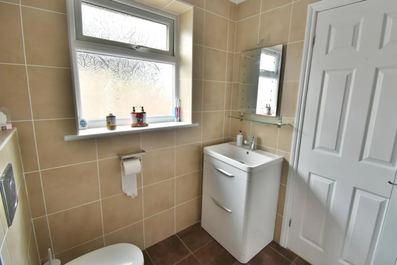Bracken Road, BH22, photo 13