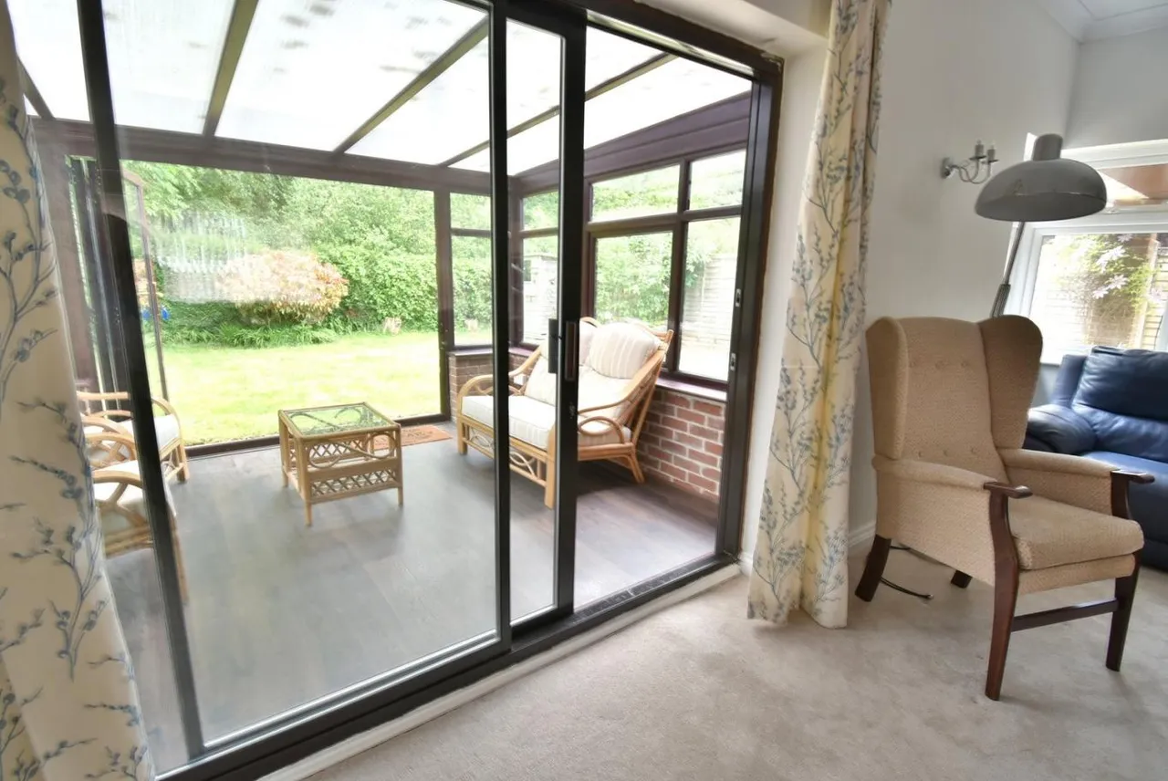 Bracken Road, BH22, photo 10