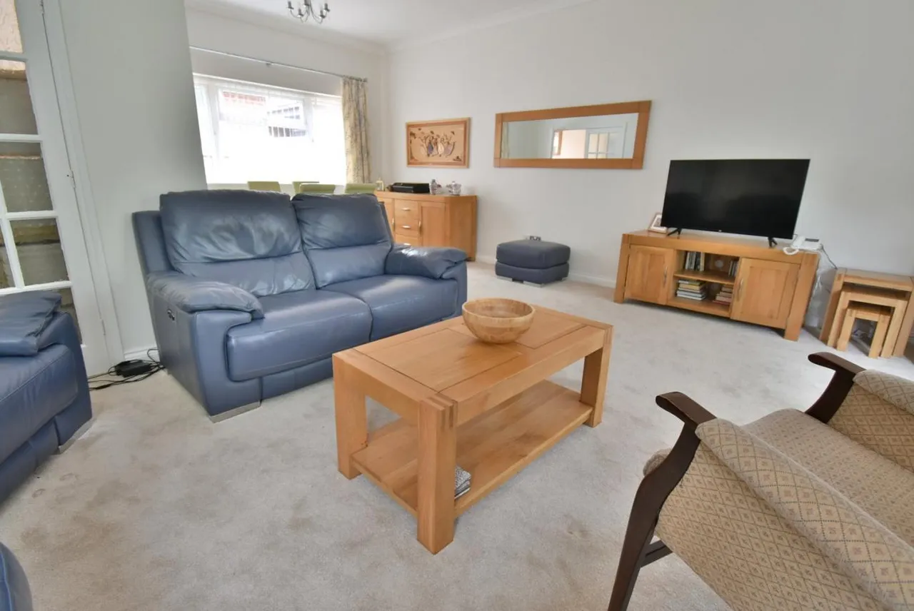 Bracken Road, BH22, photo 8