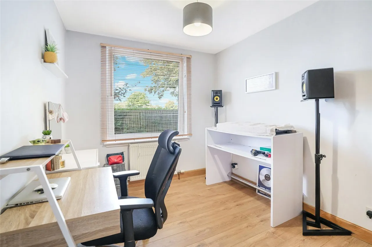 East Burn Court, Kirkcaldy, Fife, KY1, photo 14