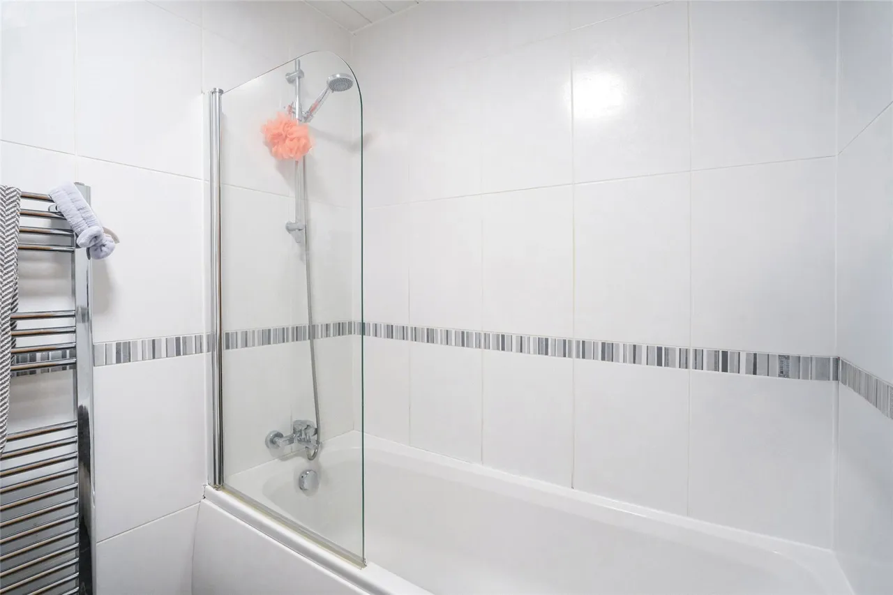 East Burn Court, Kirkcaldy, Fife, KY1, photo 13