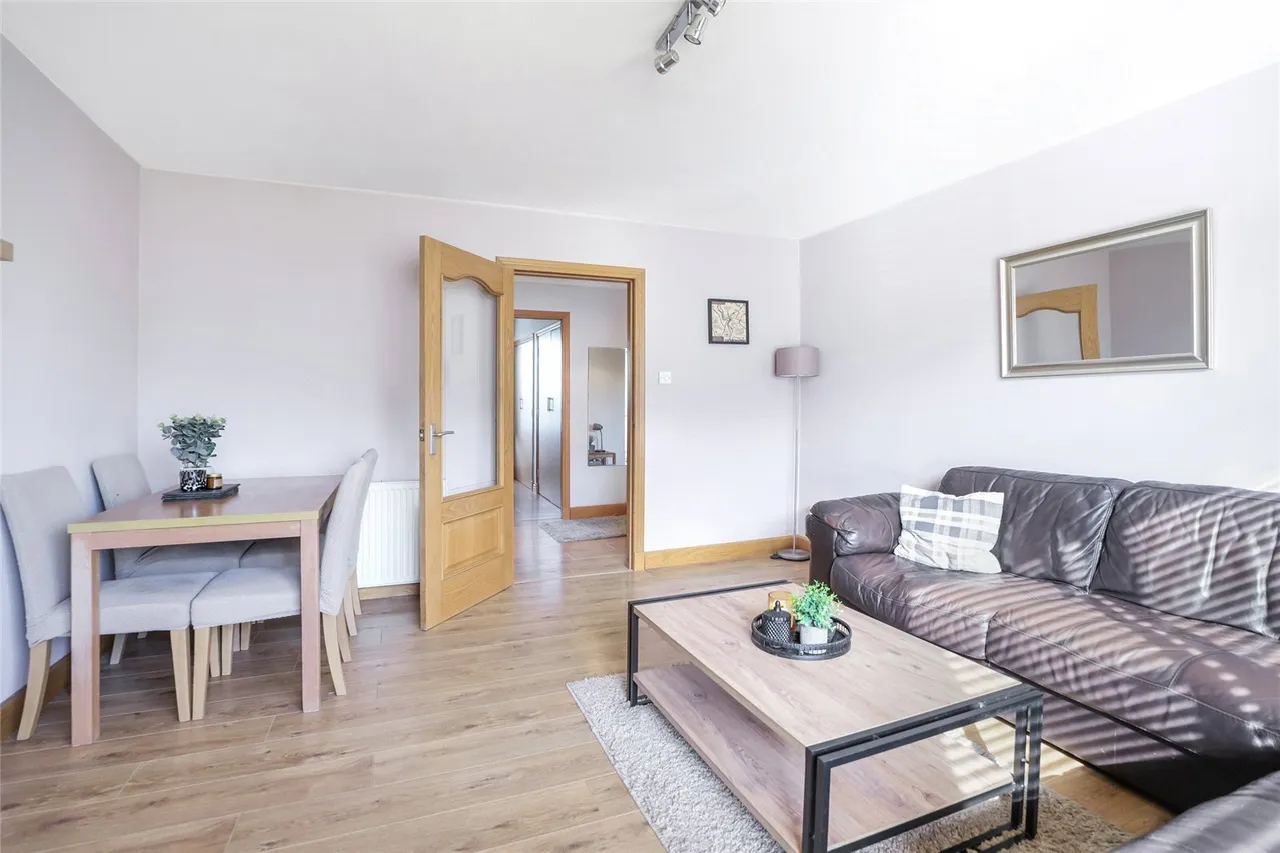 East Burn Court, Kirkcaldy, Fife, KY1, photo 6