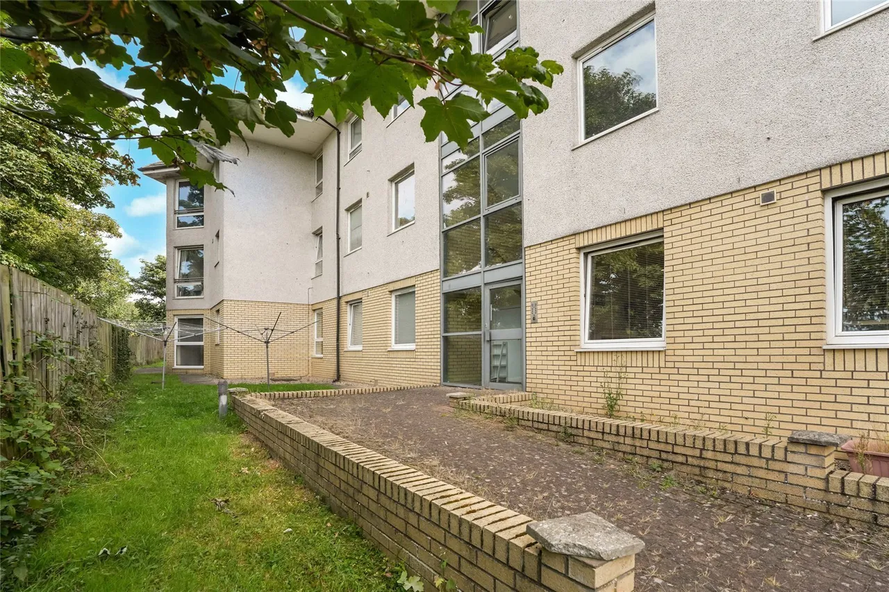 East Burn Court, Kirkcaldy, Fife, KY1, photo 16