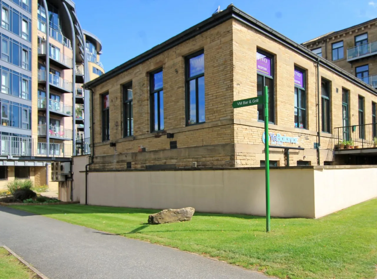 Salts Mill Road, Shipley, BD17, photo 6