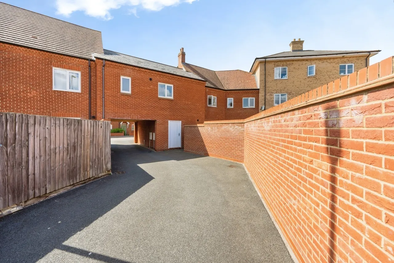Wayland Road, Great Denham, MK40, photo 16