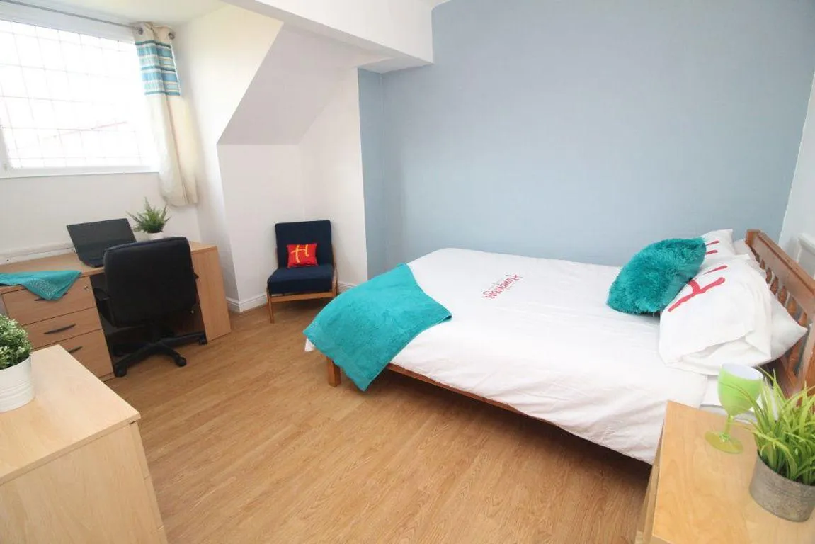 Pickmere Road, S10, photo 4