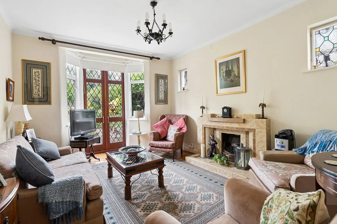 Imperial Drive, Harrow, HA2, photo 2