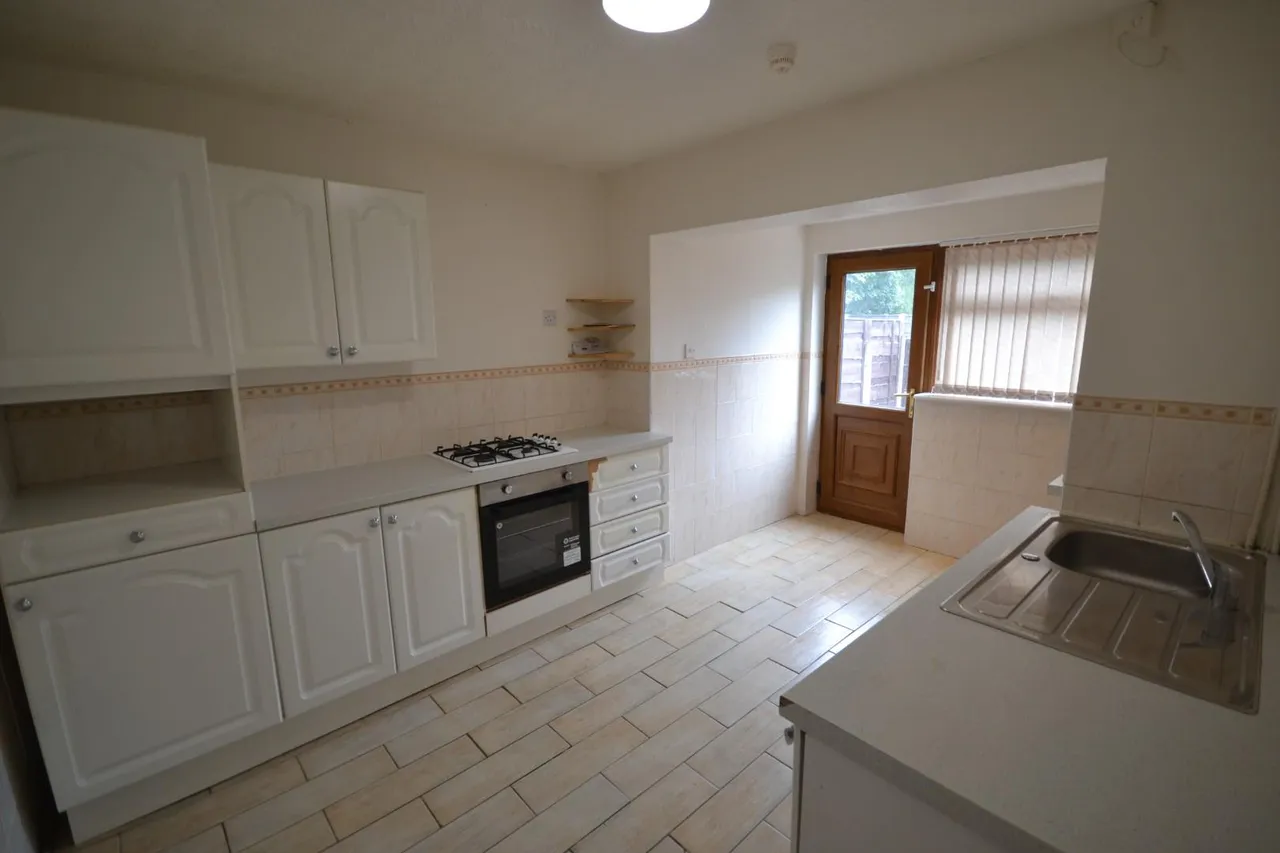 Bolton Road, Radcliffe, Manchester, M26 3GG, photo 4