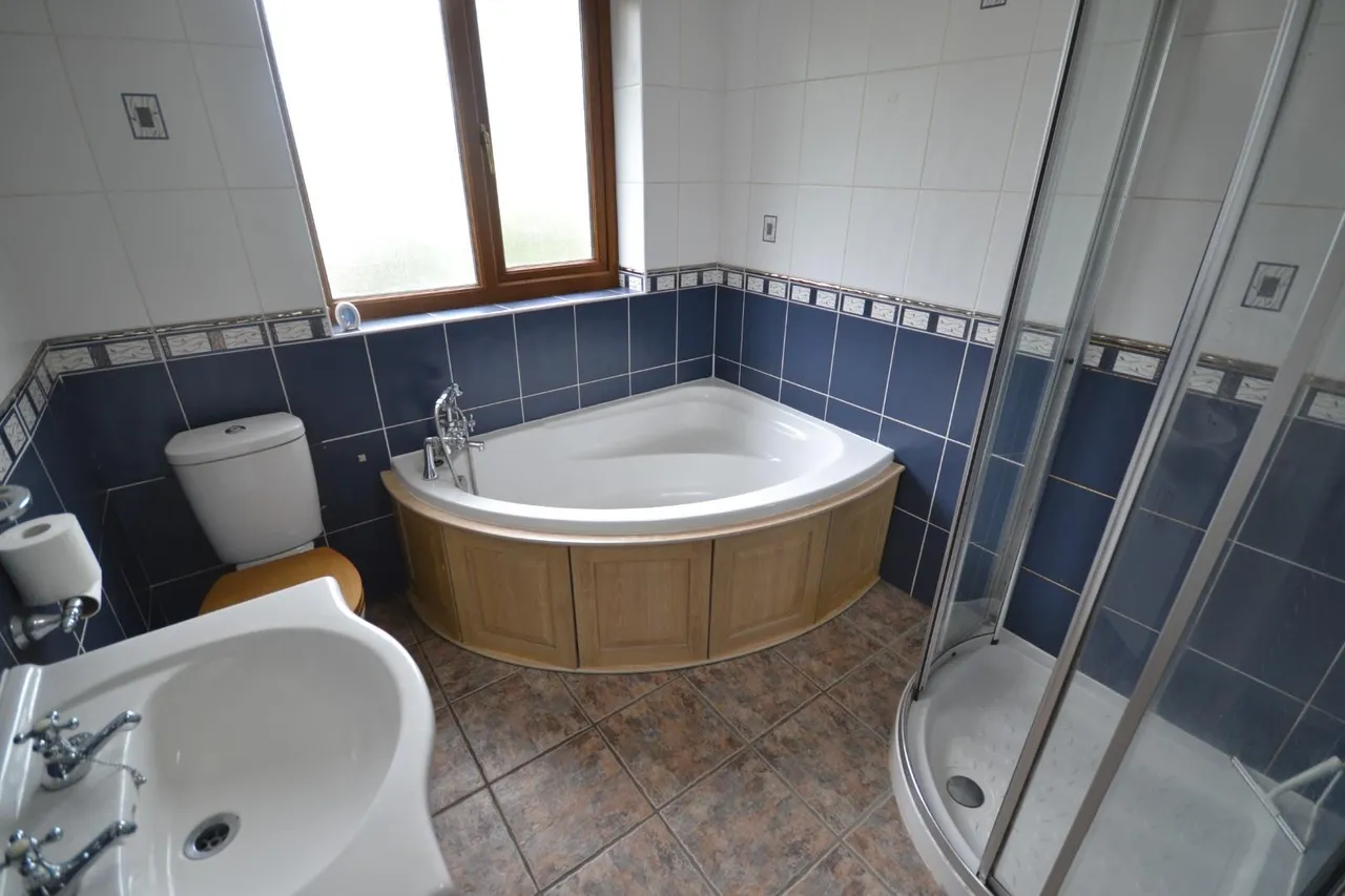 Bolton Road, Radcliffe, Manchester, M26 3GG, photo 5