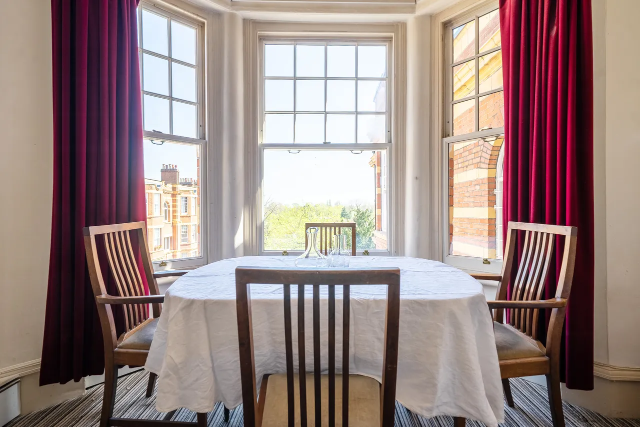 Fauconberg Road, London, W4, photo 3