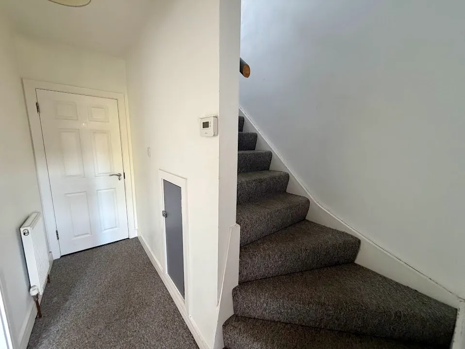 Headstone Lane, Harrow, HA2, photo 6