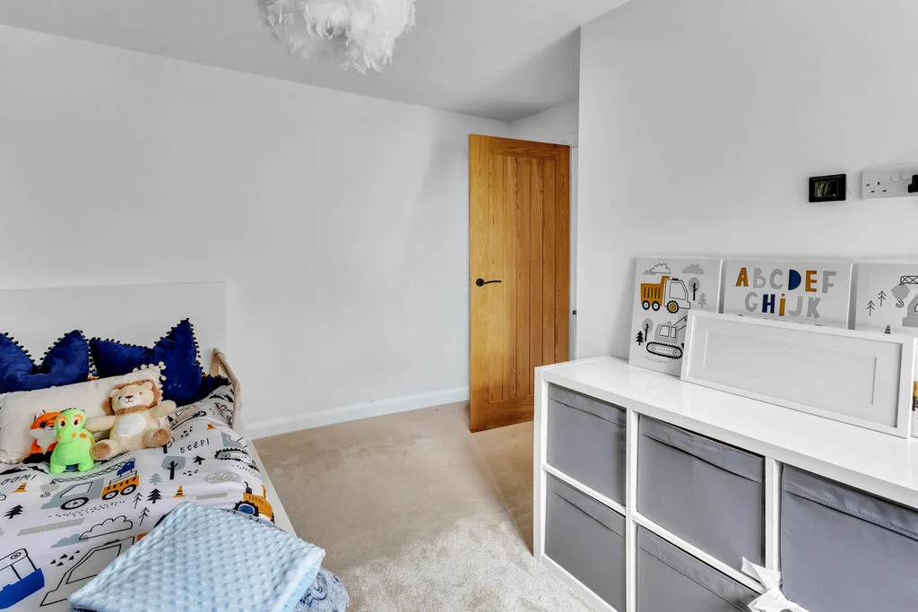 Hall Street Whitworth, Rochdale OL12 8TL, photo 13