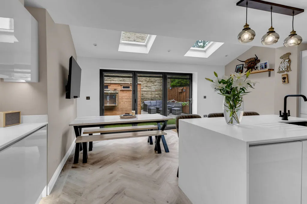 Hall Street Whitworth, Rochdale OL12 8TL, photo 9