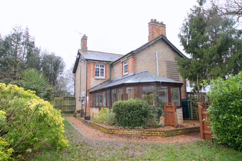 2 bed property to rent, Wood End, Ravensden, MK44