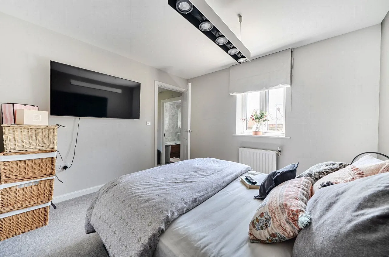 Charles Crescent, Rochford, SS4, photo 16