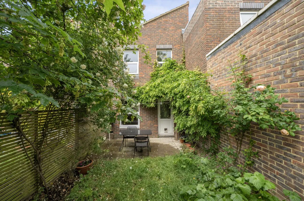 3 bed house for sale — Kingston Square, London, SE19