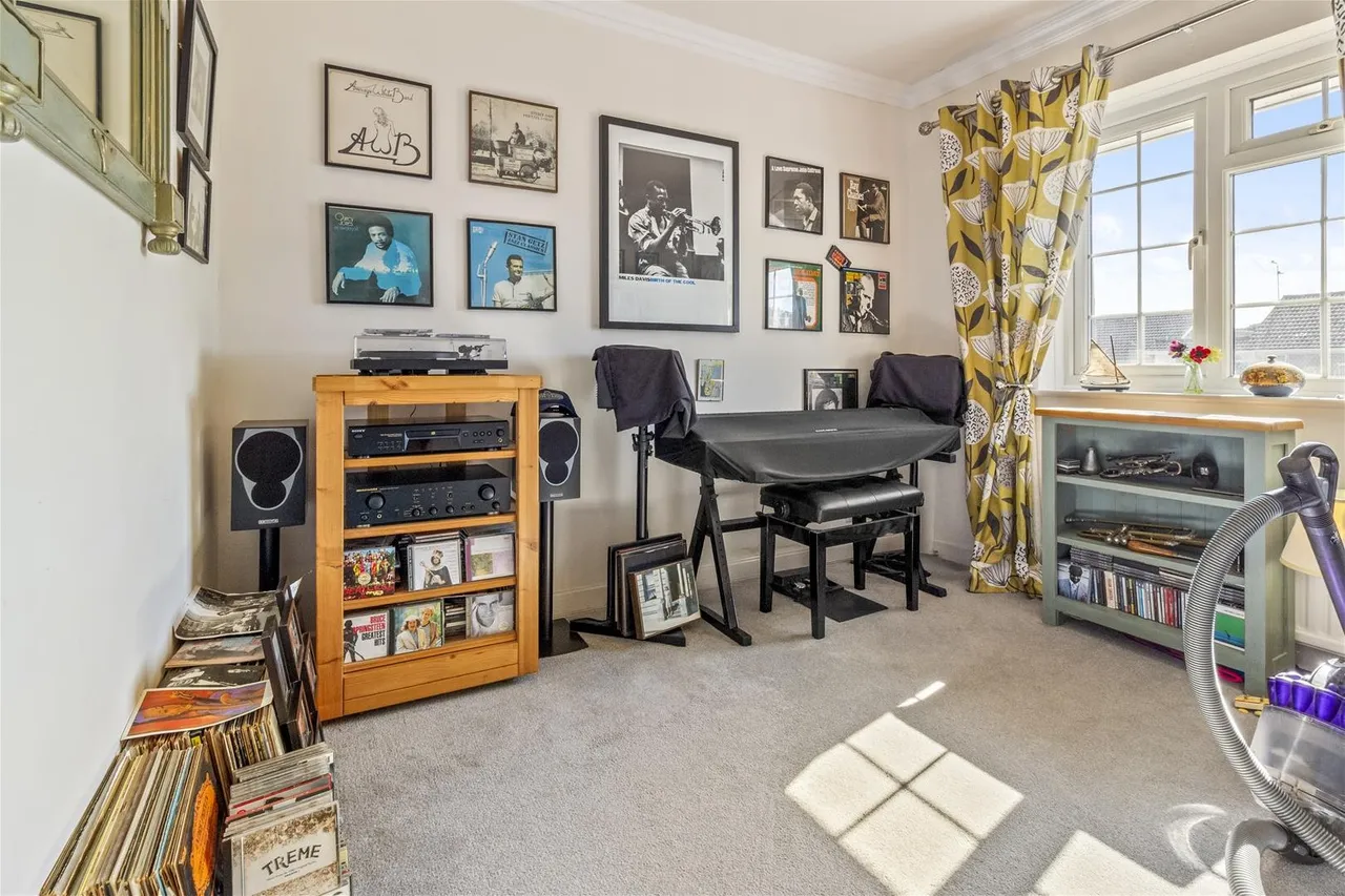 Stour Close, Fleetwing, Worthing, photo 13