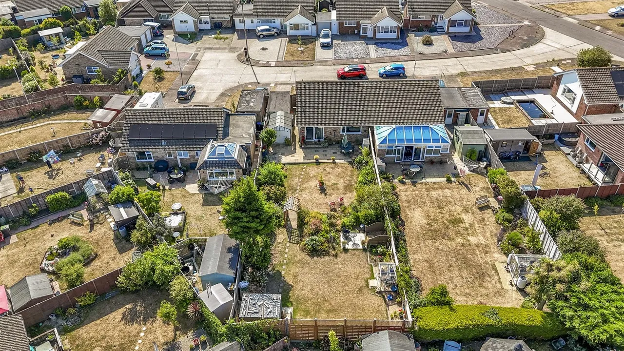 Stour Close, Fleetwing, Worthing, photo 2
