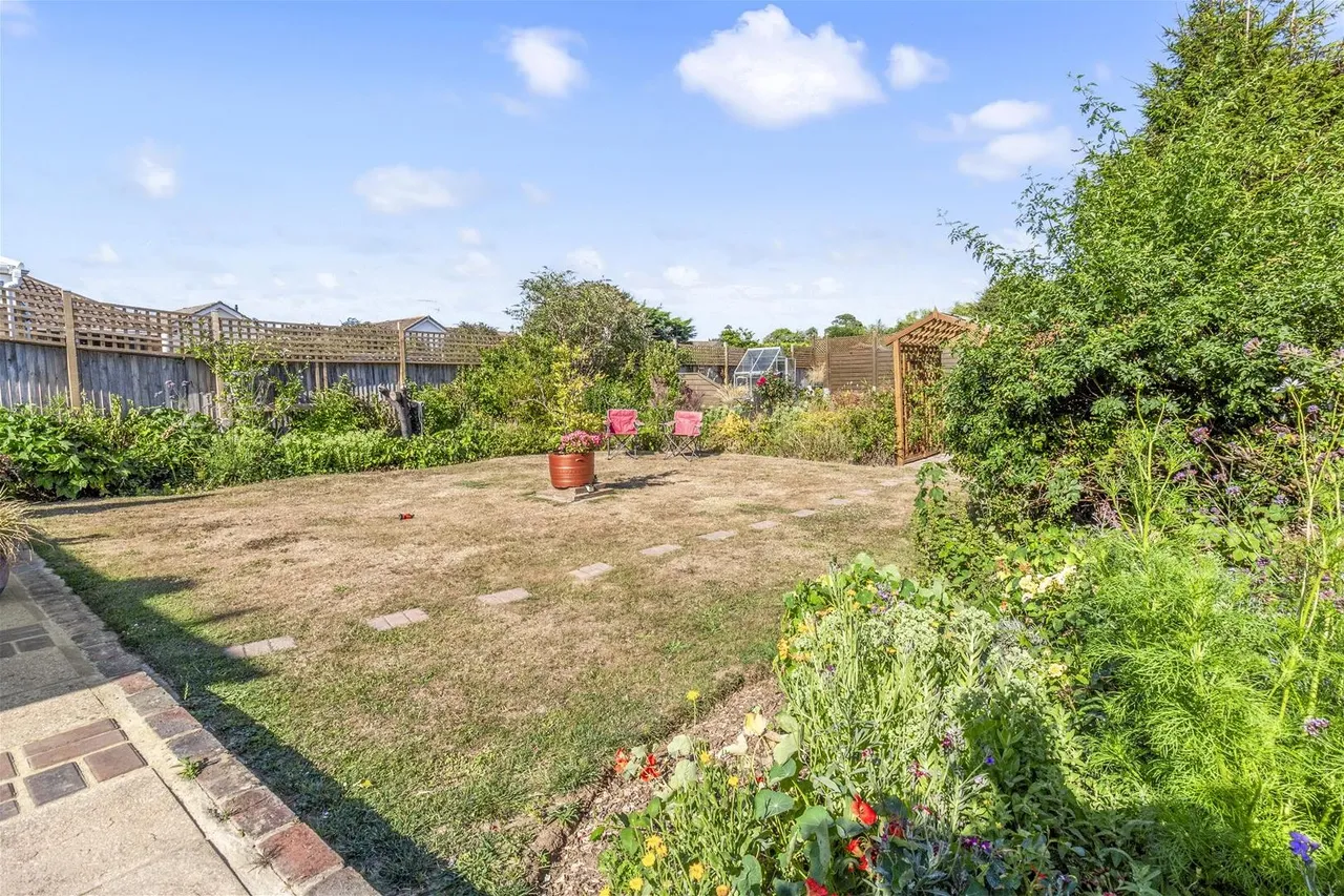 Stour Close, Fleetwing, Worthing, photo 16