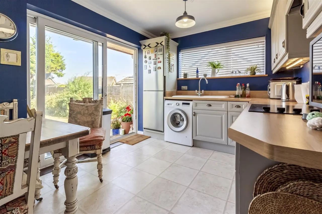 Stour Close, Fleetwing, Worthing, photo 12