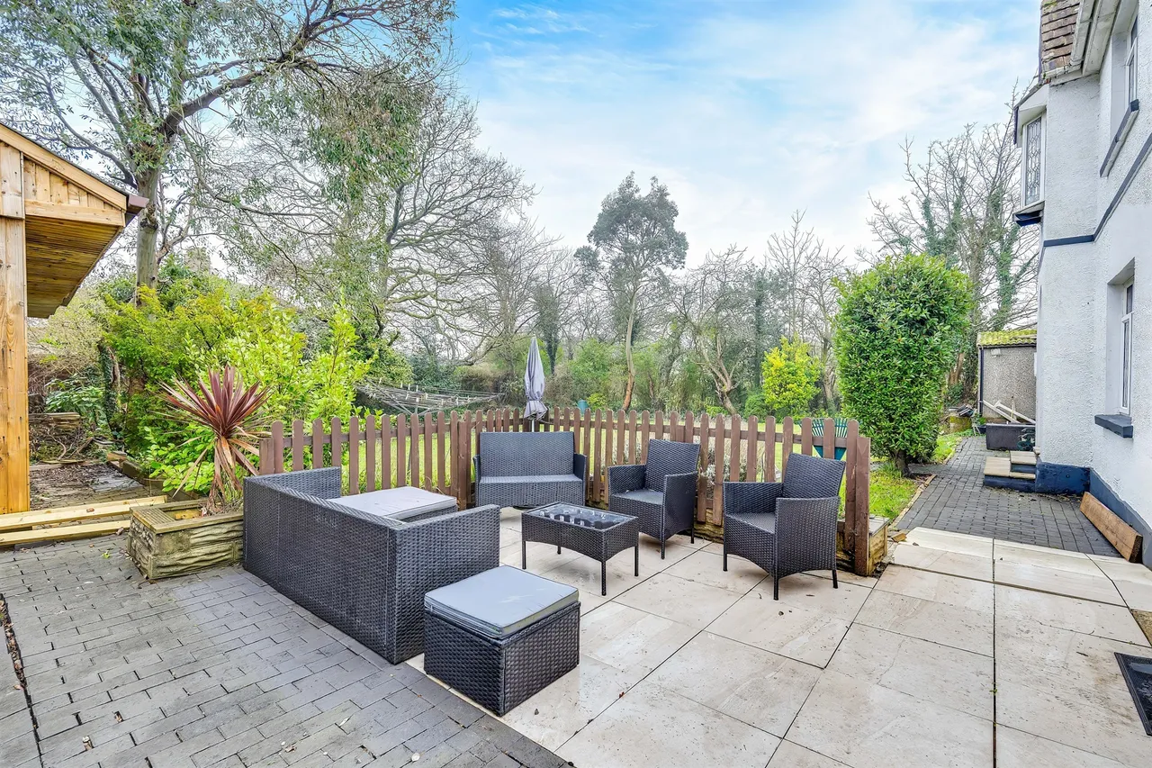 3 bed house for sale, Newport Road, Cardiff, CF3