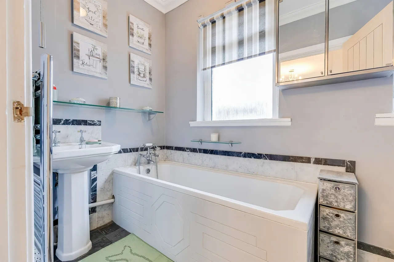 Newport Road, Cardiff, CF3, photo 20
