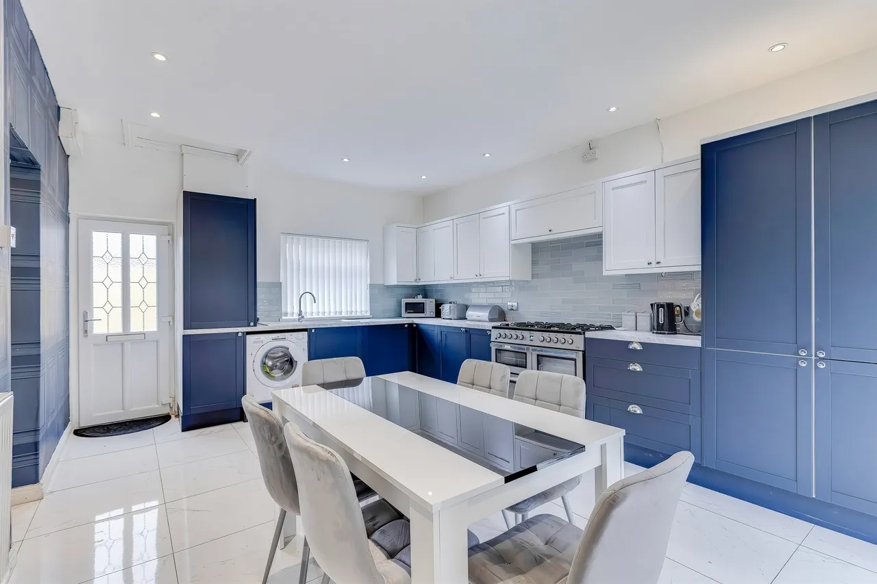 Newport Road, Cardiff, CF3, photo 28