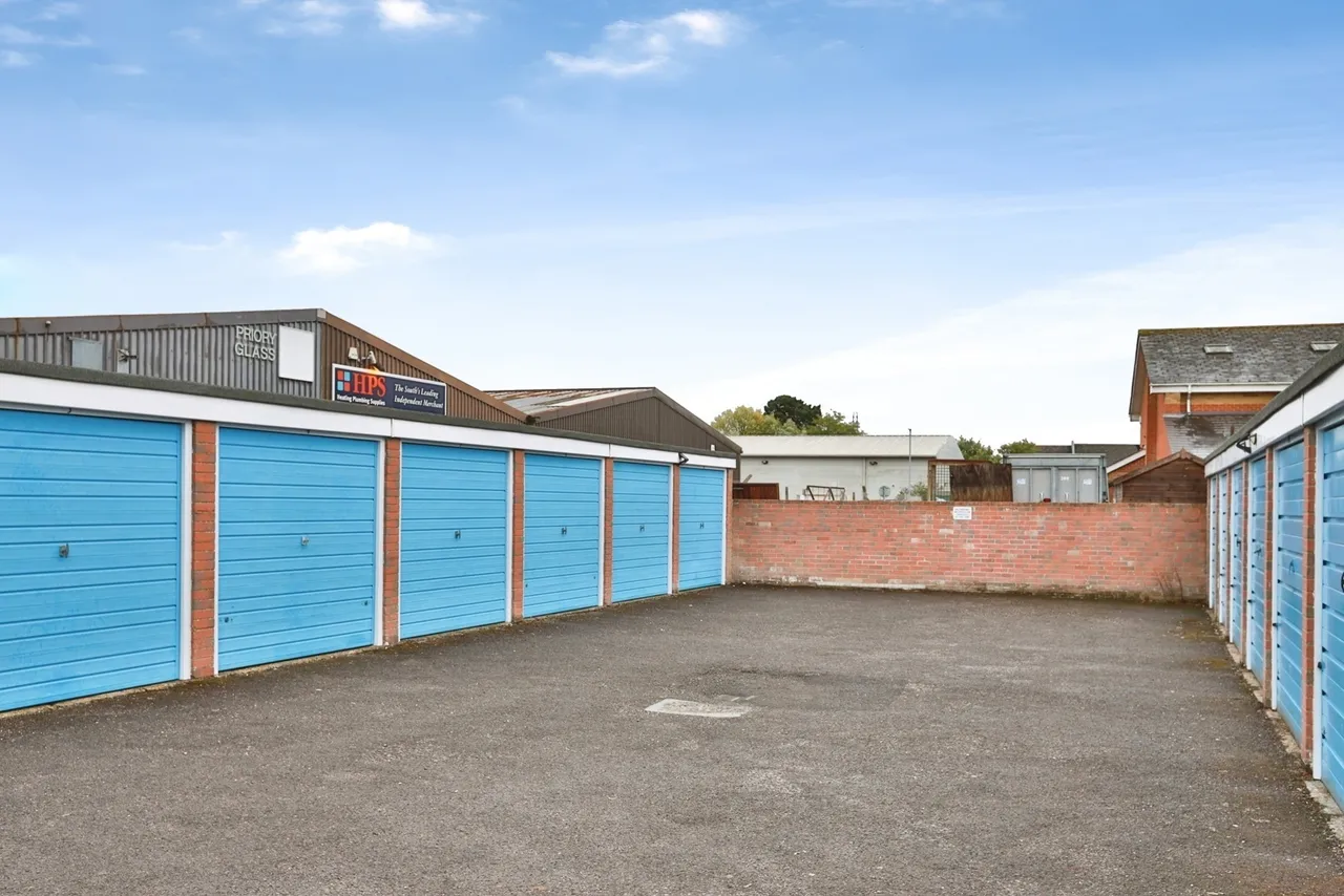 Fairmile Road, Christchurch, BH23, photo 15