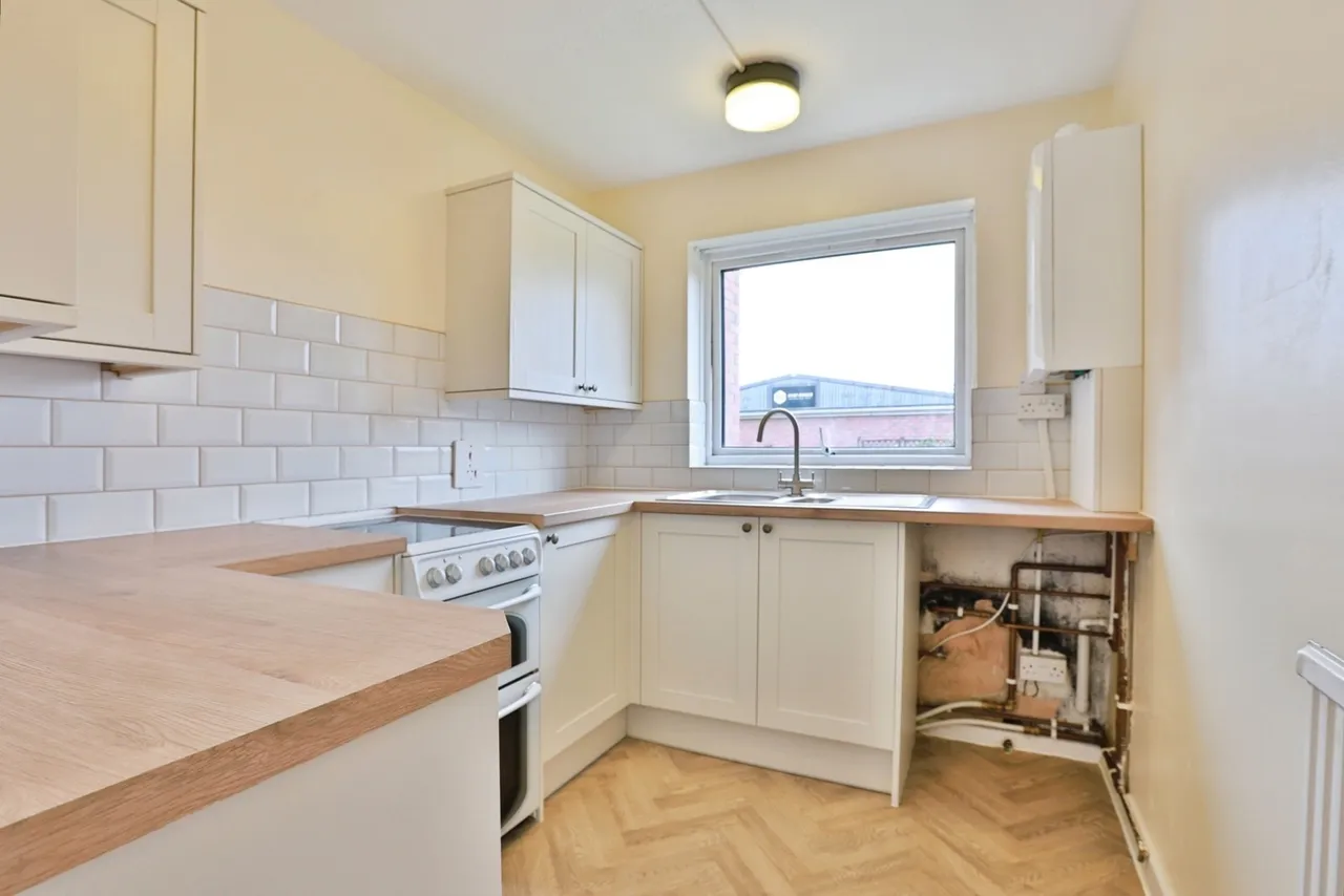 Fairmile Road, Christchurch, BH23, photo 6