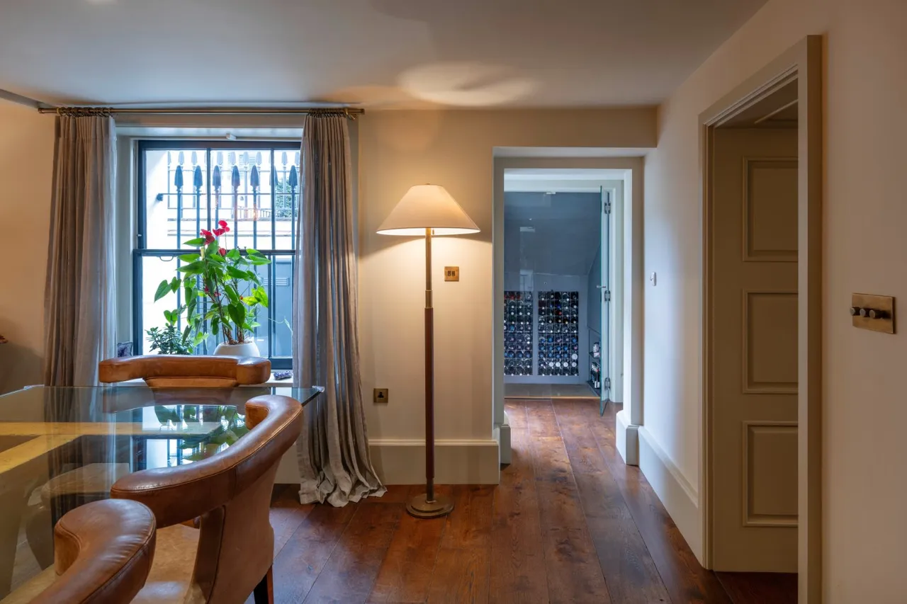 The Mount, Hampstead, London, NW3 6SZ, photo 8