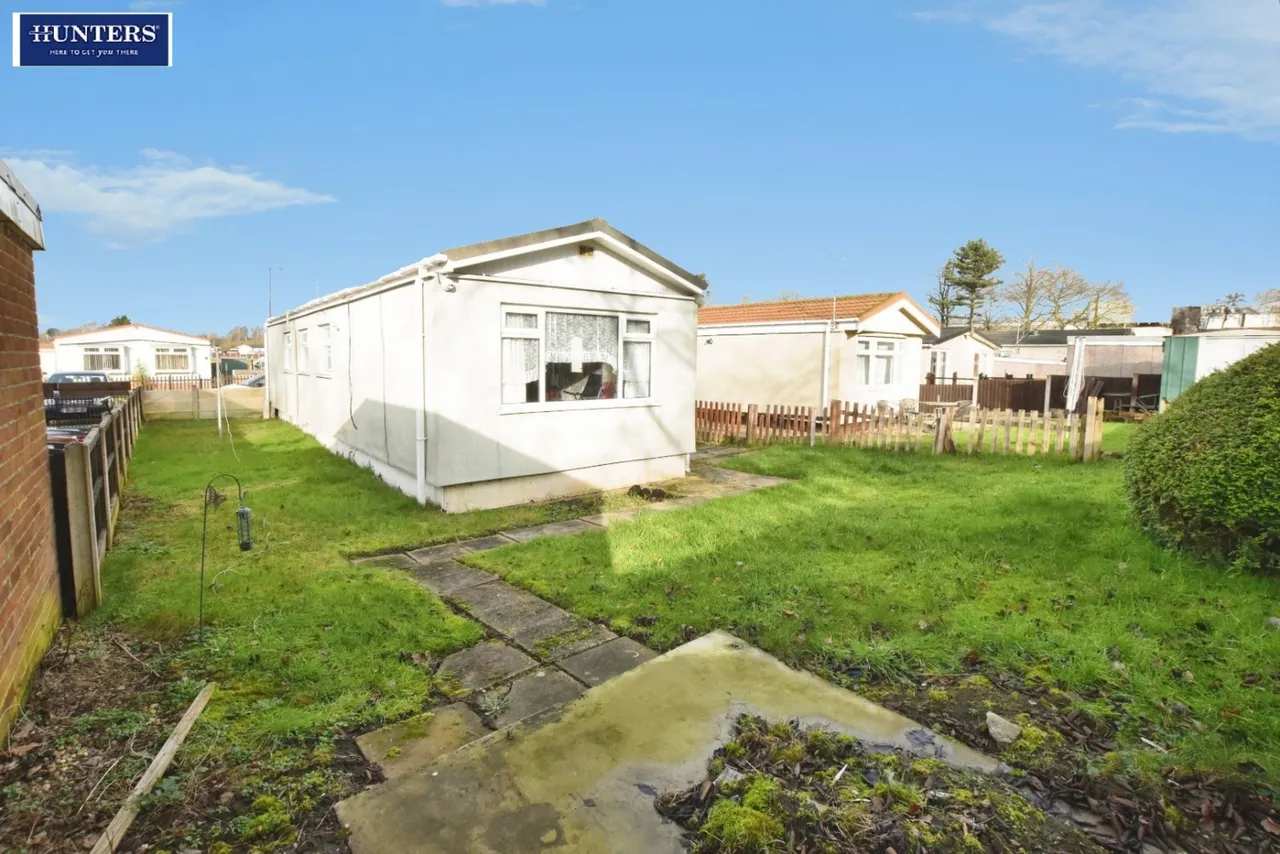 2 bed house for sale — Ashfield Park, Scunthorpe