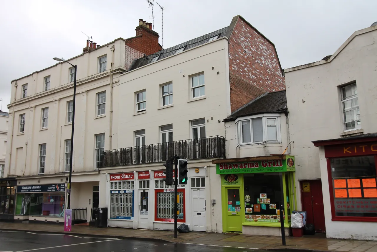 4 bed flat to rent, Spencer Street, Leamington Spa, CV31