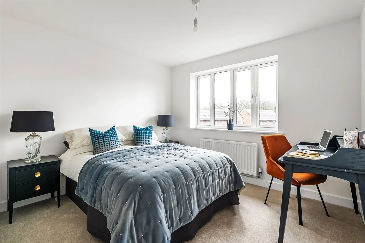 Brox Road, Ottershaw, KT16, photo 26
