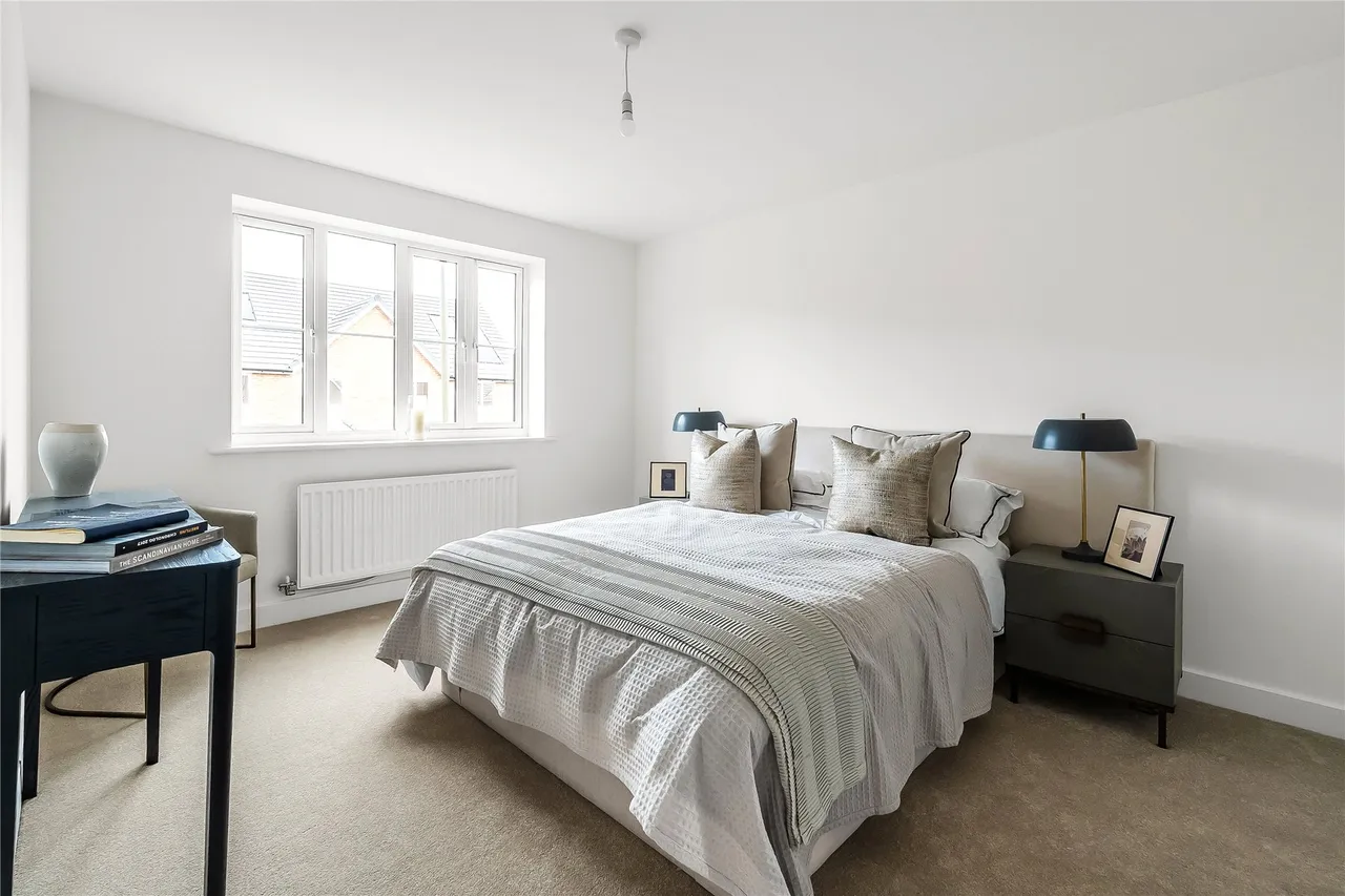 Brox Road, Ottershaw, KT16, photo 30