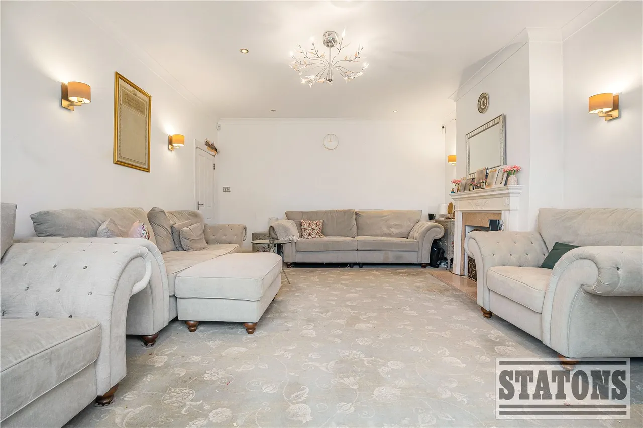 Chase Side, London, N14 4PR, photo 4