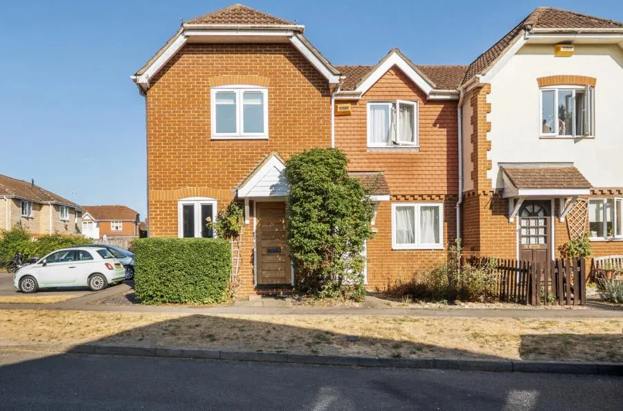 Old School Place, Woking, GU22, photo 13